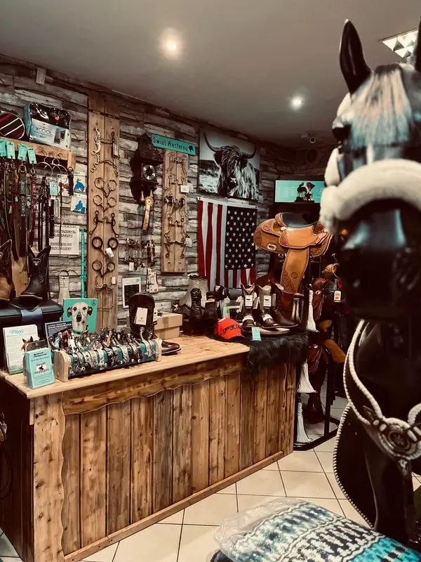 Świąteczna wyprzedaż Świat Westernu